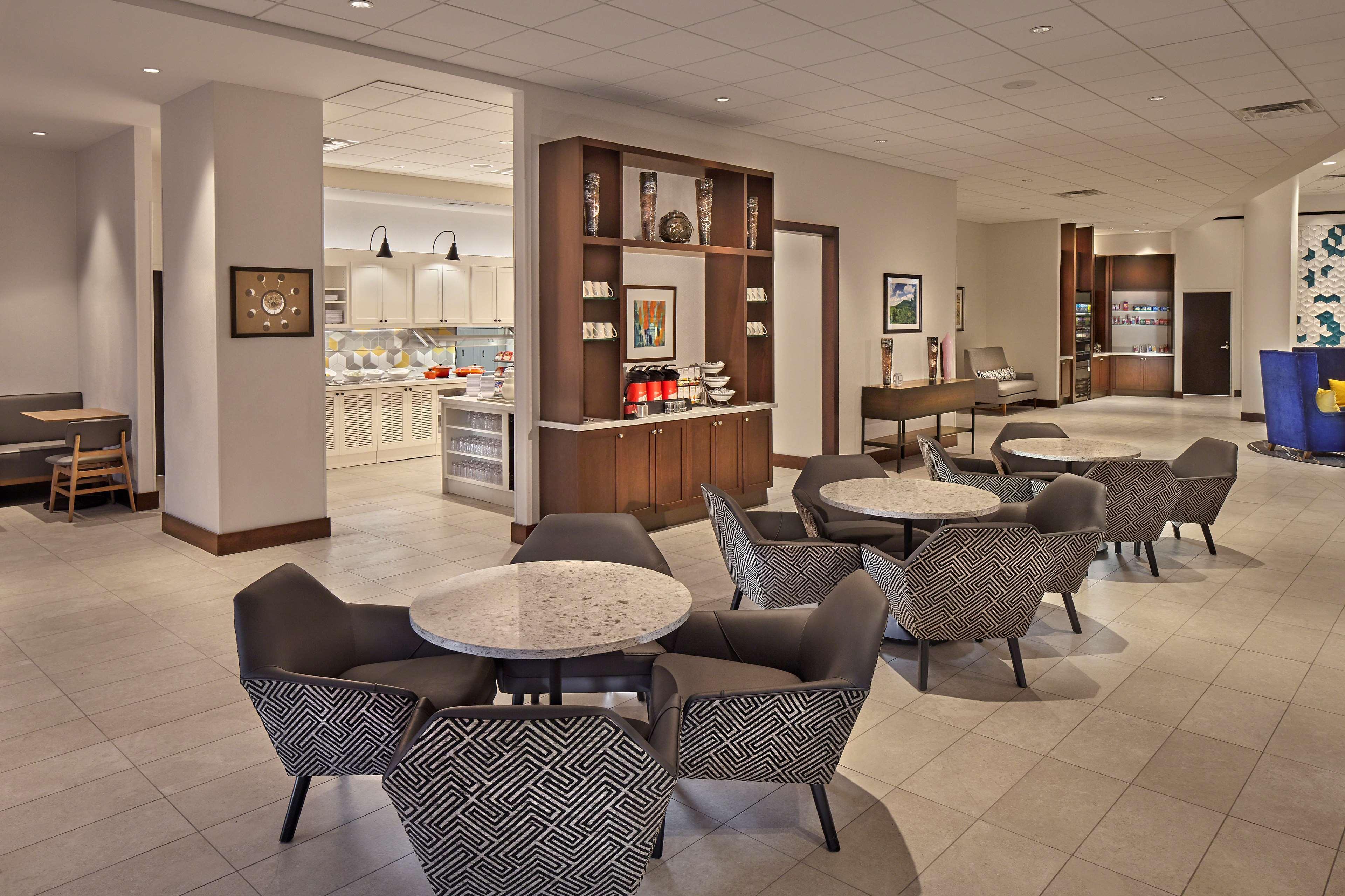 Hyatt Place State College Eksteriør bilde